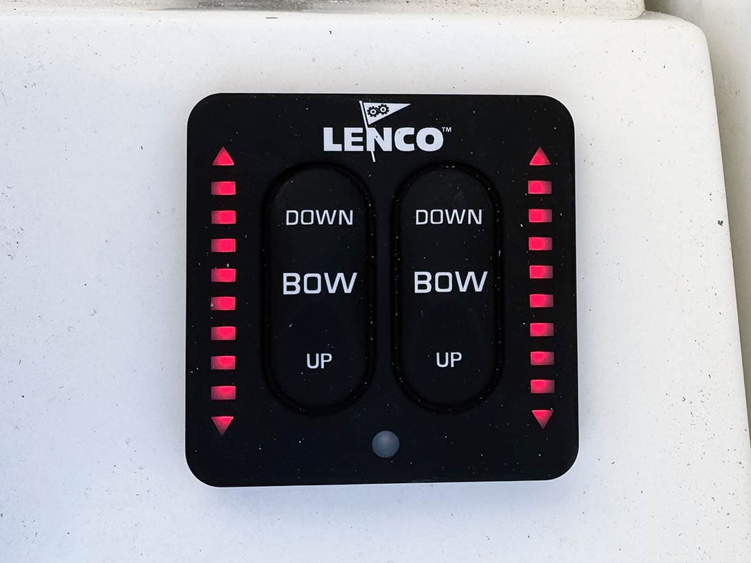 Lenco trim tab control, Bennett trim tab control